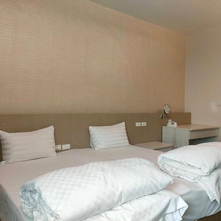 Shun-Yi Business Hotel Chiayi Exterior foto